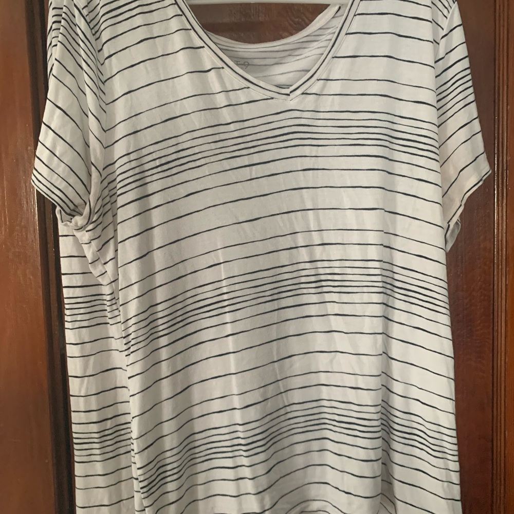 STRIPED SHIRT
